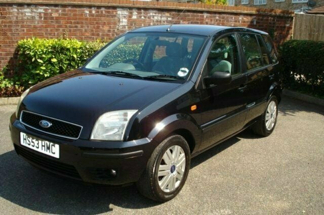 Used 2004 Ford Fusion Estate | £2,000 (Fair price) - Image 1/4