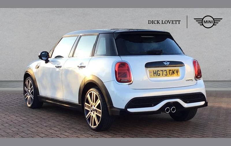 Used Mini Cooper S Exclusive 176 HP (129 kW) 2024 White Hatchback