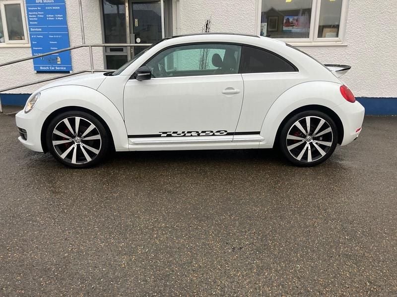 Used VW Beetle 210 HP (154 kW) 2014 White Hatchback