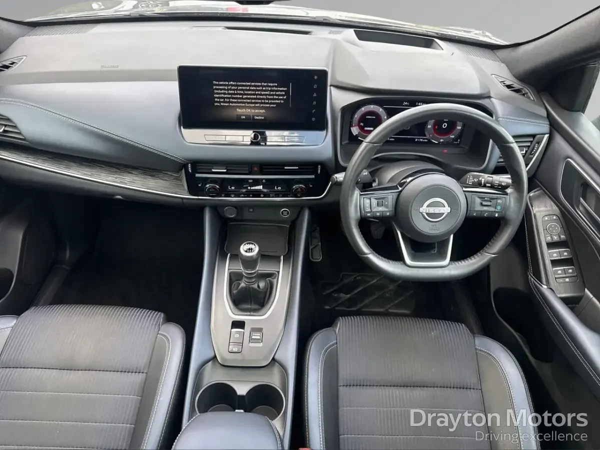 Used Nissan Qashqai Tekna 140 HP (102 kW) 2024 Grey SUV
