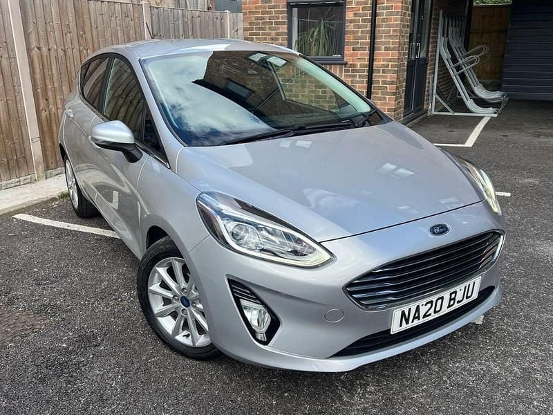 Silver Used 2020 Ford Fiesta Titanium Hatchback | £8,790 (Good price) - Image 1/4