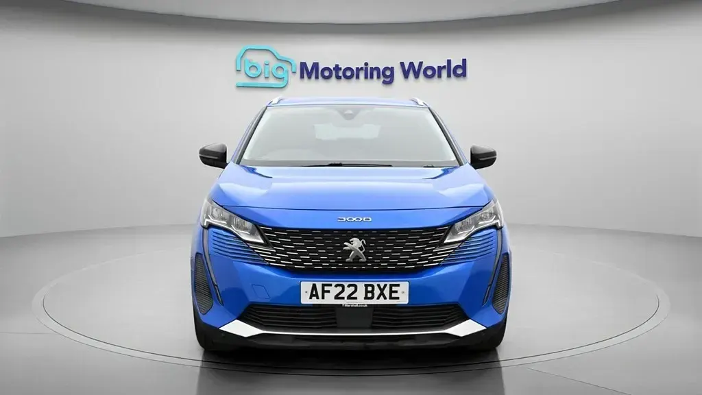 Second-hand Peugeot 3008 Allure Premium 225 CP (165 kW) 2022 Albastru SUV