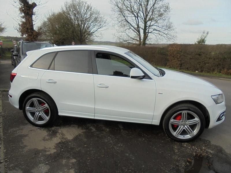 Used Audi Q5 S-line plus 2016 White SUV
