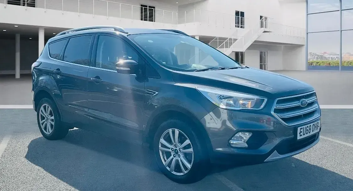 Used Ford Kuga Zetec 120 HP (88 kW) 2019 Grey SUV