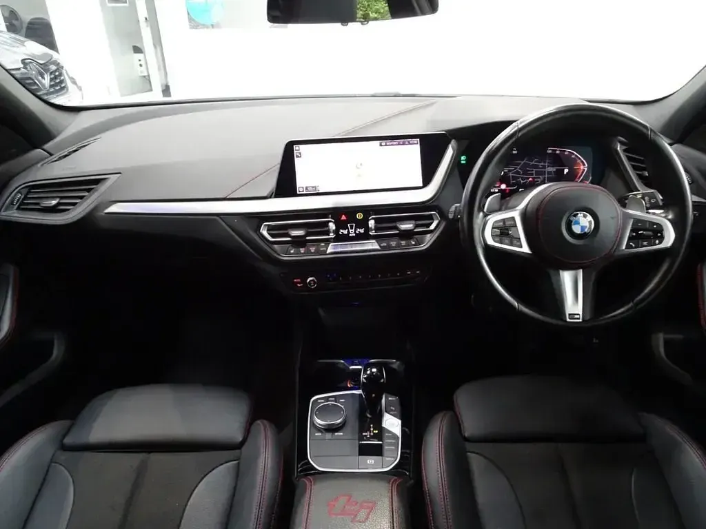 Usado BMW 128 Comfort Edition 265 CV (194 kW) 2022 Blanco Utilitario
