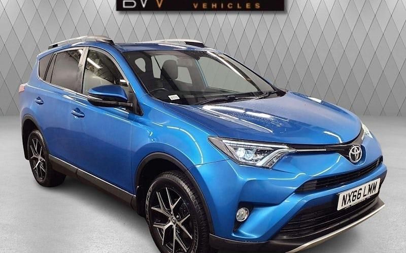 Used 2016 Toyota RAV4 Estate | £10,995 (A bit pricey) - Image 1/3