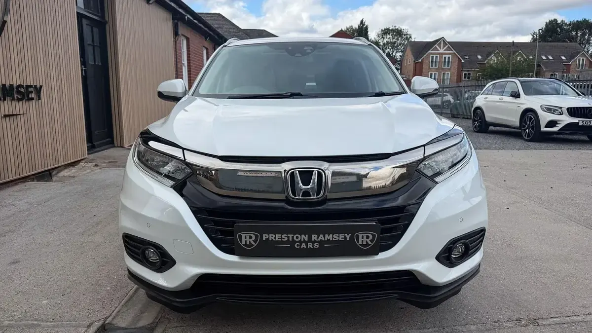 Used Honda HR-V EX 130 HP (95 kW) 2019 White SUV