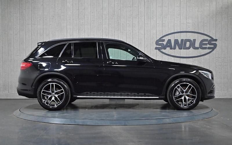 Used Mercedes GLC220 AMG 170 HP (125 kW) 2019 Black Estate