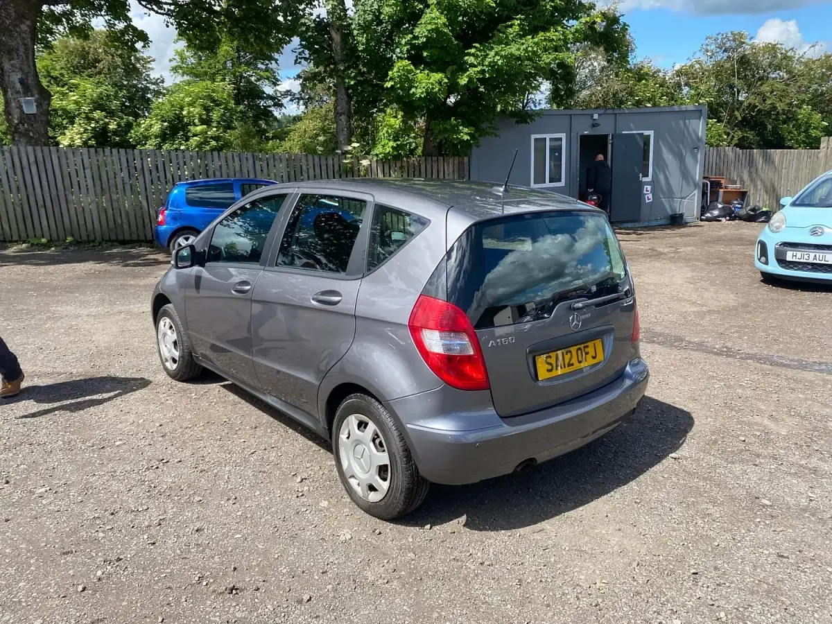 Used Mercedes A160 Classic 95 HP (69 kW) 2012 Grey Hatchback