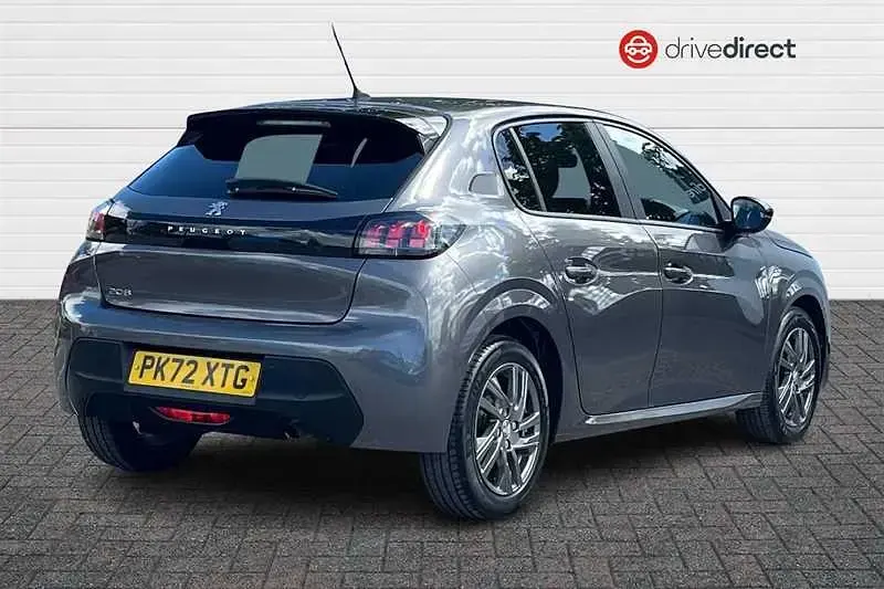 Used Peugeot 208 Active+ 75 HP (55 kW) 2022 Grey Hatchback