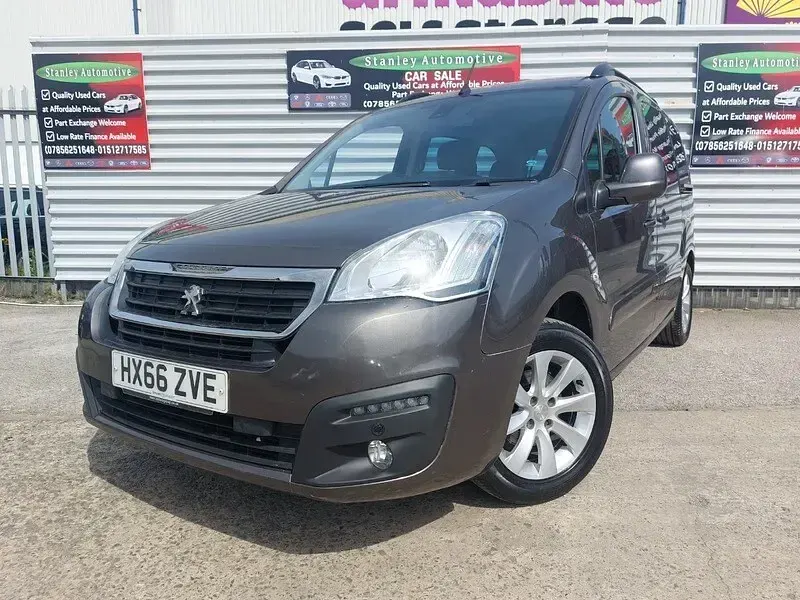 Used Peugeot Partner Tepee Allure 2016 Grey MPV