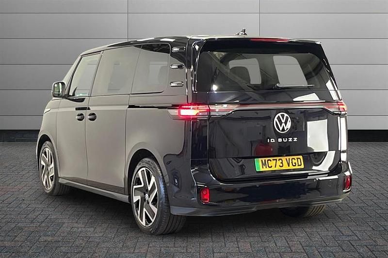 Used VW ID. Buzz Pro 150 kW (204 HP) 2023 Black MPV