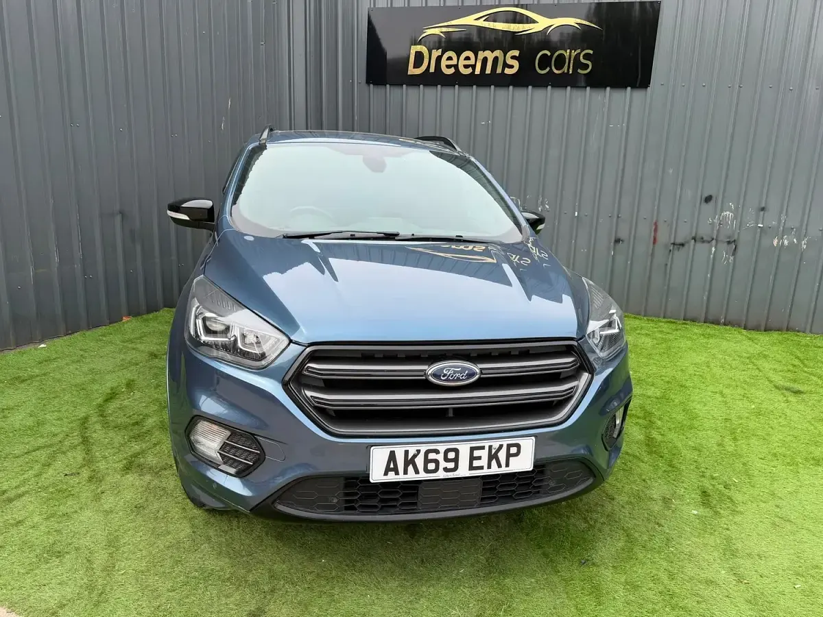 Used Ford Kuga ST-Line 150 HP (110 kW) 2019 Blue SUV