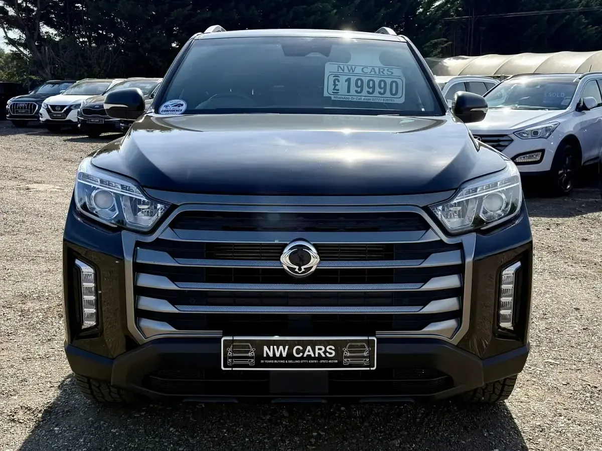 Used KGM Musso 199 HP (146 kW) 2024 Black Pickup