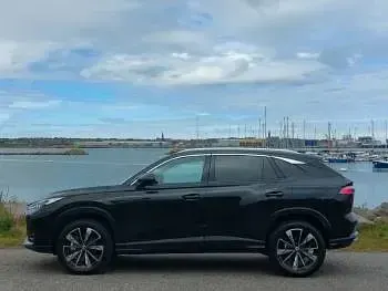 New MG HS SE 169 HP (124 kW) 2026 Black SUV