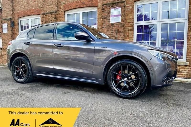 Used Alfa Romeo Stelvio Veloce 280 HP (205 kW) 2020 Grey SUV