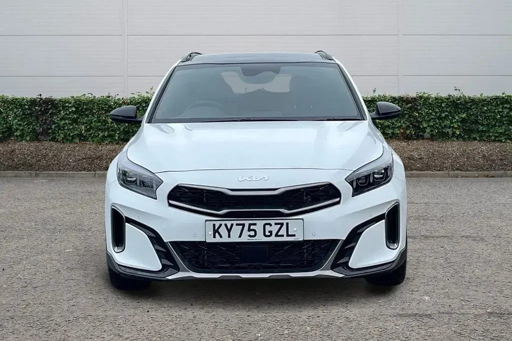 Used Kia XCeed GT-Line S 2025 White SUV
