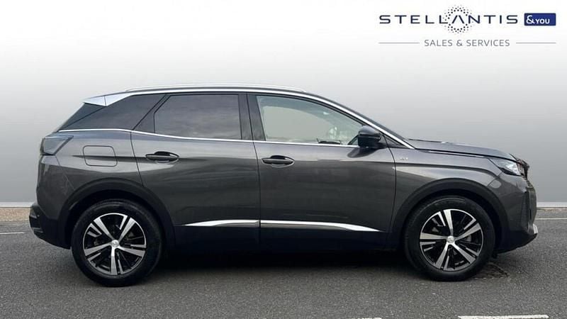 Used Peugeot 3008 GT 134 HP (98 kW) 2024 Grey SUV