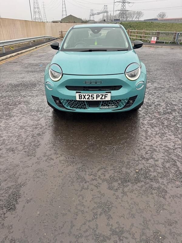 Used Fiat 600 2025 Blue SUV