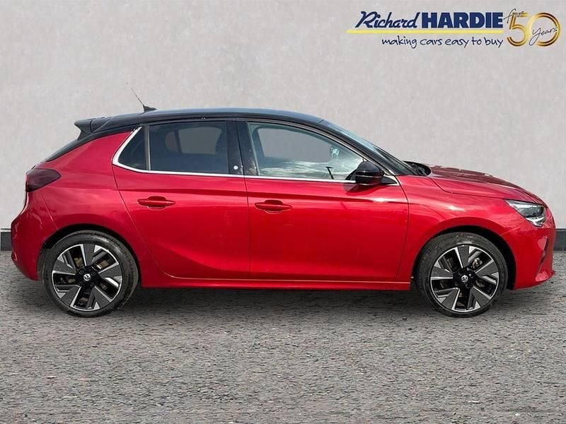Used Vauxhall Corsa-e Elite 98 kW (134 HP) 2021 Red Hatchback