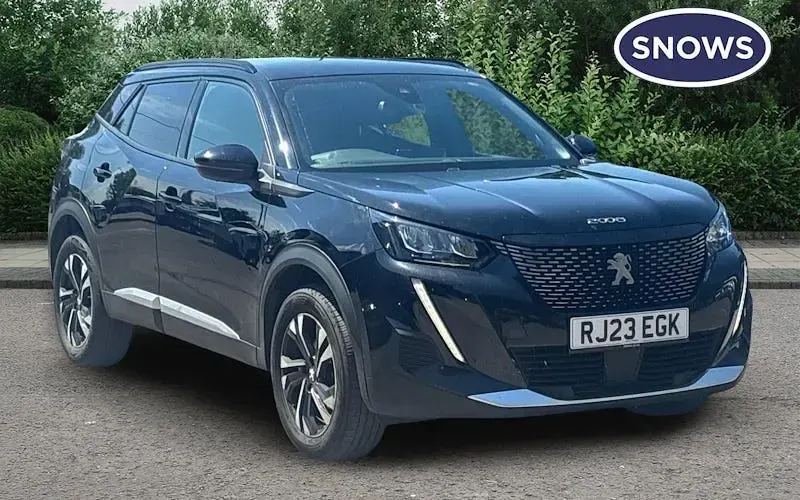 Used Peugeot 2008 Allure+ 101 HP (74 kW) 2023 SUV