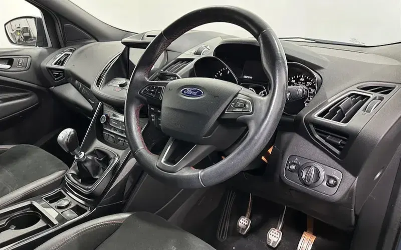 Used Ford Kuga ST-Line 120 HP (88 kW) 2018 Blue SUV