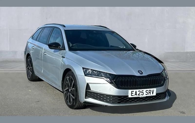 Used Skoda Octavia SportLine 147 HP (108 kW) 2025 Silver Estate