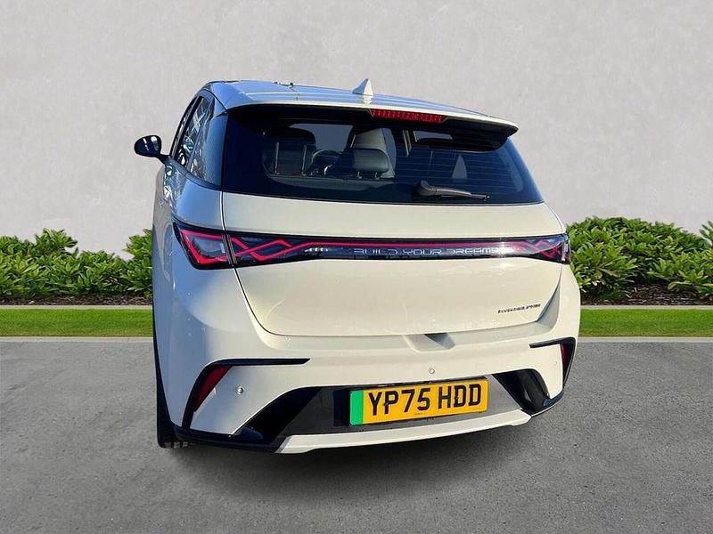 Used BYD Dolphin Boost 130 kW (177 HP) 2025 White Hatchback