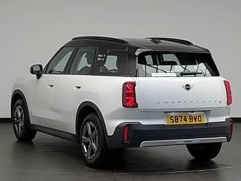 Used Mini Countryman Classic 218 HP (160 kW) 2024 White SUV