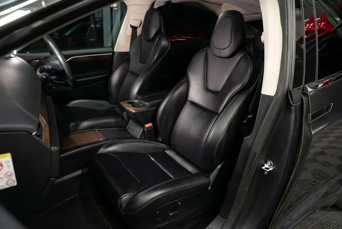 Used Tesla Model X 448 kW (610 HP) 2018 Grey SUV