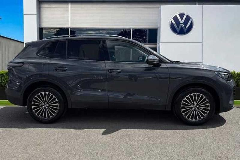 Used VW Tiguan Match 150 HP (110 kW) 2025 Grey SUV