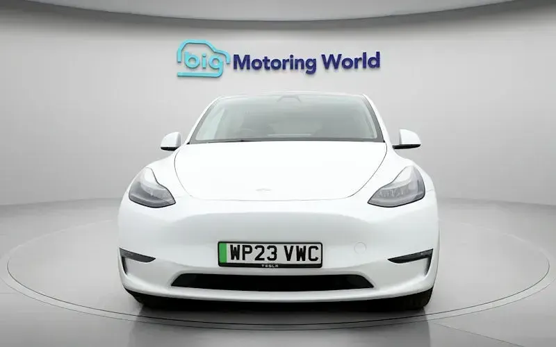 Used Tesla Model Y Long Range AWD 286 kW (389 HP) 2025 SUV