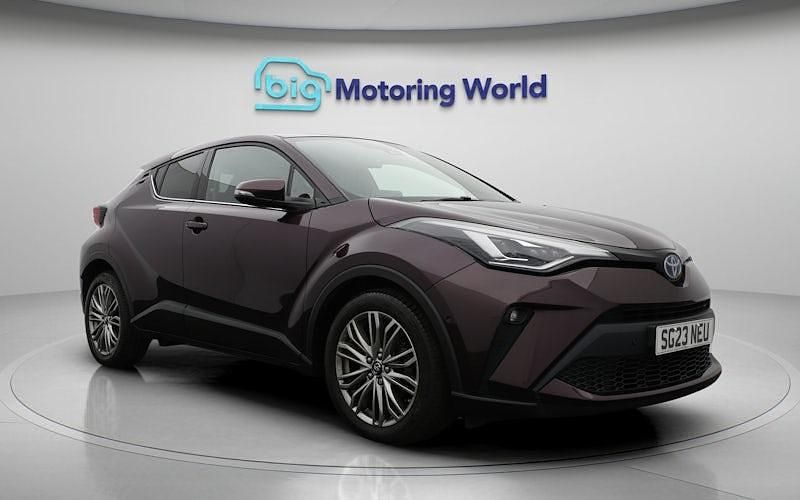 Used Toyota C-HR 122 HP (89 kW) 2023 SUV