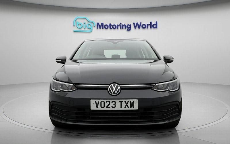 Used VW Golf VIII Life 150 HP (110 kW) 2023 Grey Hatchback