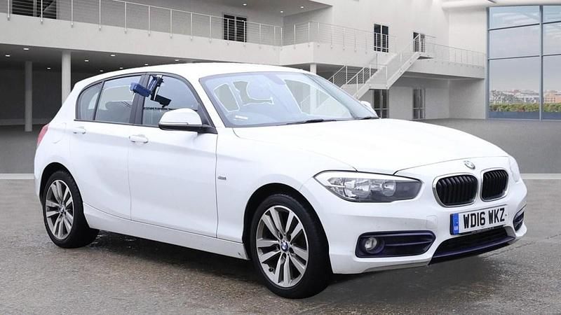 White Used 2016 BMW 118 Sport Line Hatchback | £5,995 (Fair price) - Image 1/4