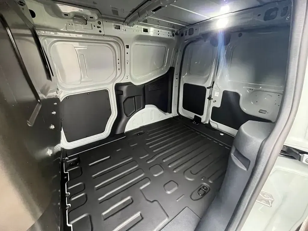 Usado Ford Transit Active 125 CV (91 kW) 2025 Gris Van