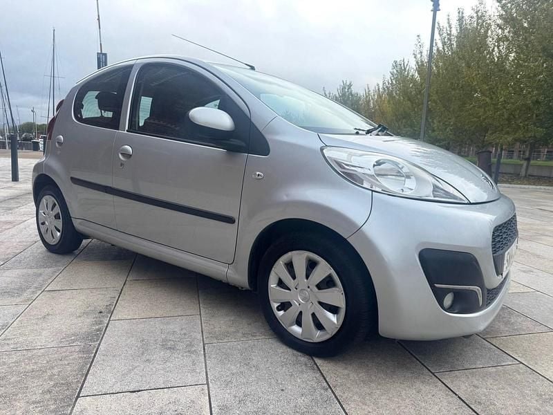 Silver Used 2014 Peugeot 107 Active Hatchback | £3,690 (Fair price) - Image 1/4