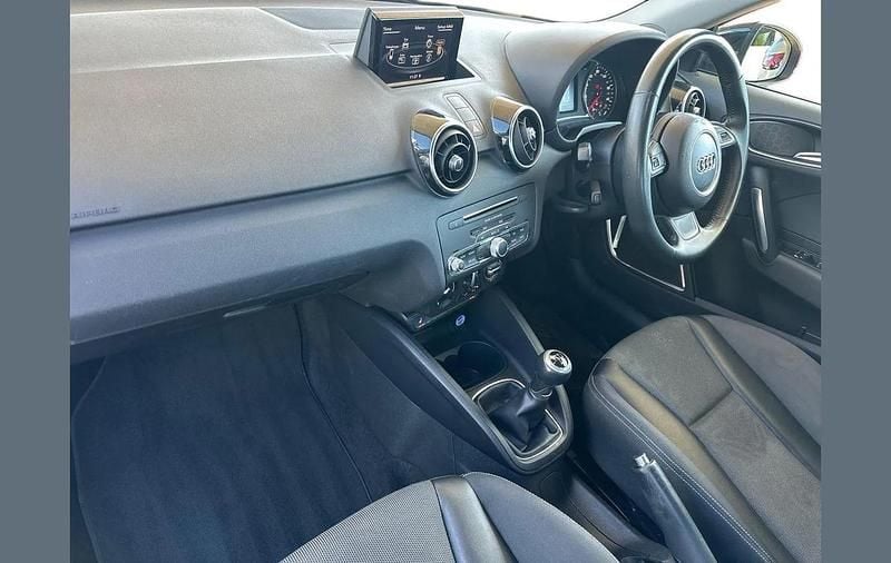 Begagnad Audi A1 Sport 94 HK (69 kW) 2018 Svart Halvkombi