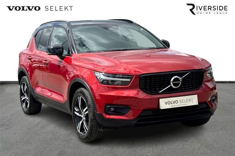 Fusion red Used 2021 Volvo XC40 R-Design SUV | £20,661 (Fair price) - Image 1/4