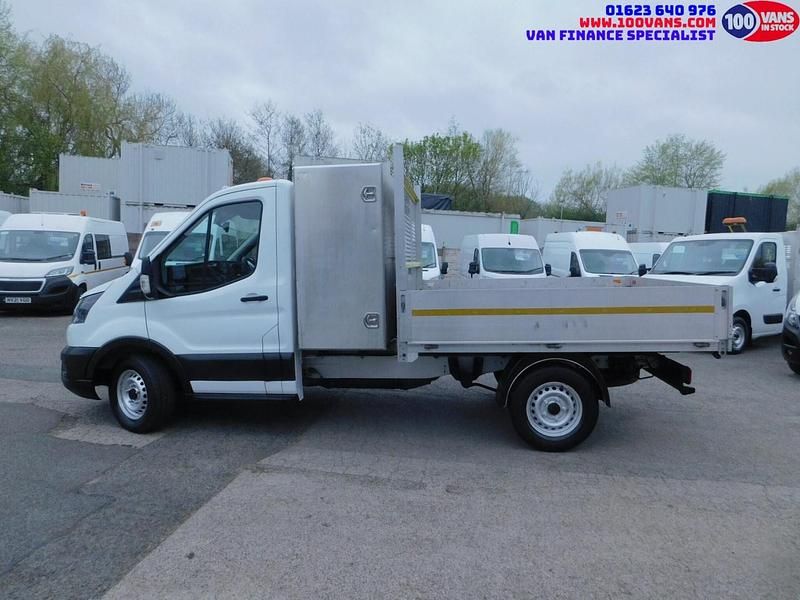 Begagnad Ford Transit 130 HK (95 kW) 2021 Vit Cab