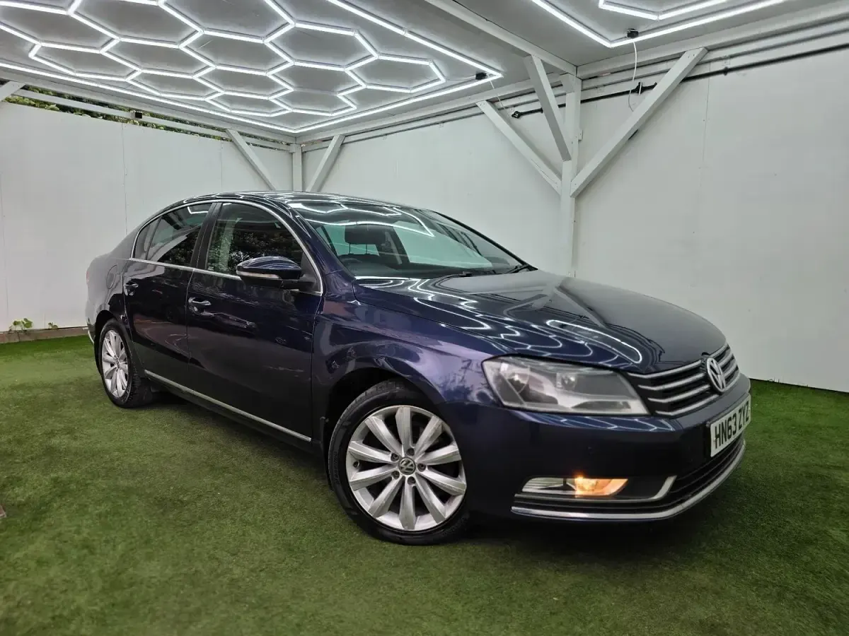 Used VW Passat Highline 138 HP (101 kW) 2013 Blue Sedan