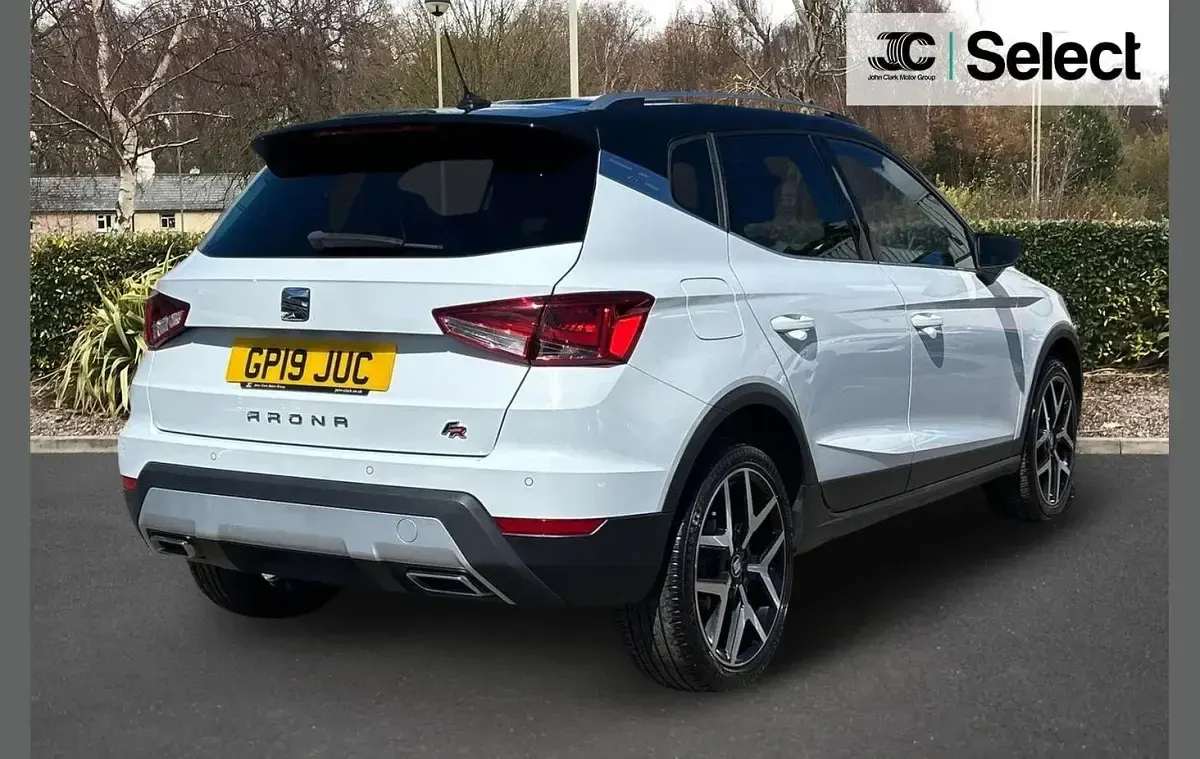 Used Seat Arona FR Sport 115 HP (84 kW) 2019 White SUV