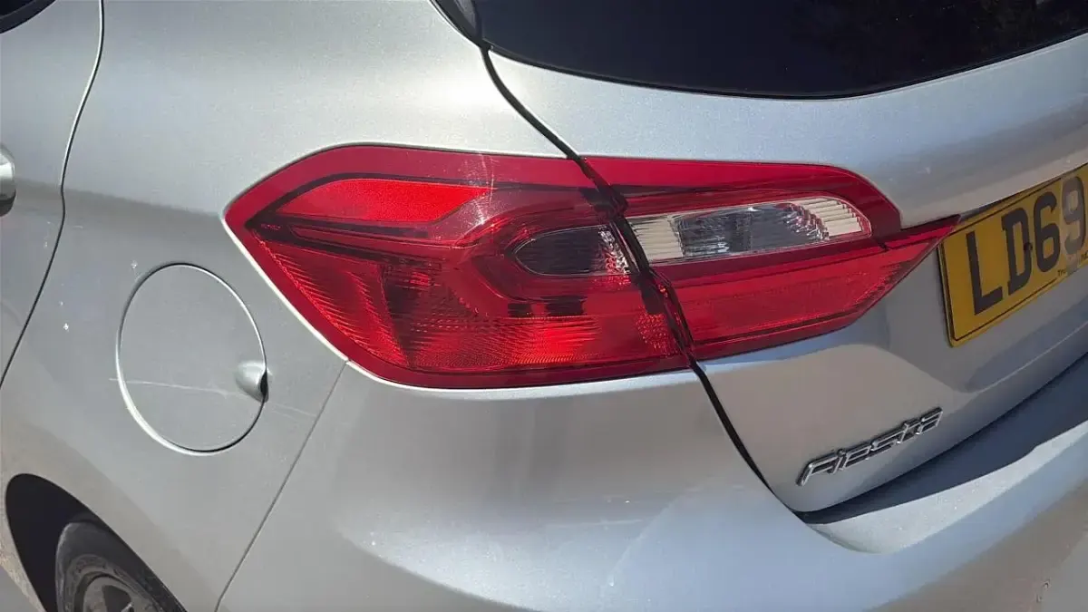 Used Ford Fiesta Trend 84 HP (61 kW) 2019 Grey Hatchback