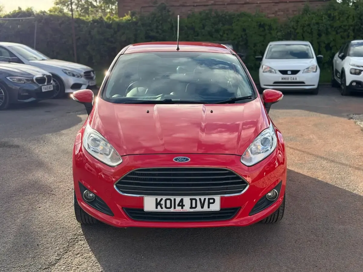Used Ford Fiesta Zetec 2014 Red Hatchback