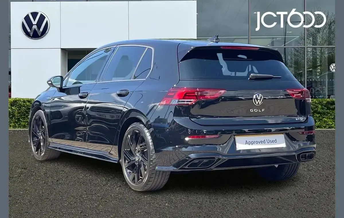 Used VW Golf VIII Black Edition 147 HP (108 kW) 2024 Black Hatchback