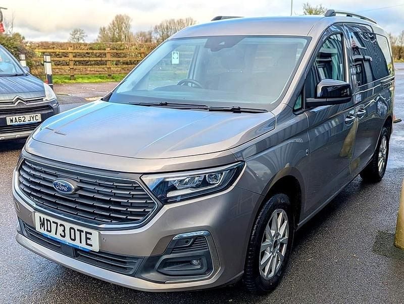 Used Ford Grand Tourneo Connect Titanium 2023 Silver MPV