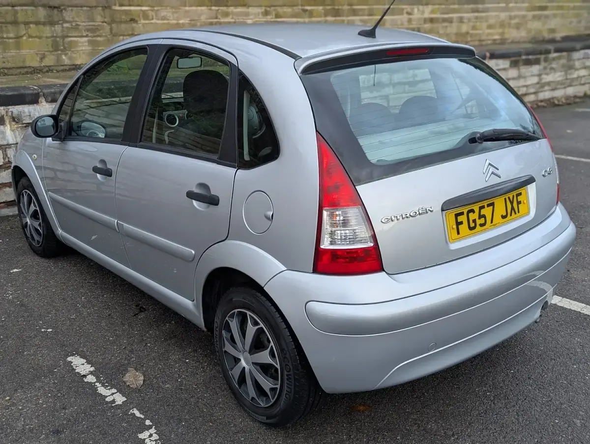 Used Citroën C3 73 HP (53 kW) 2007 Silver Hatchback