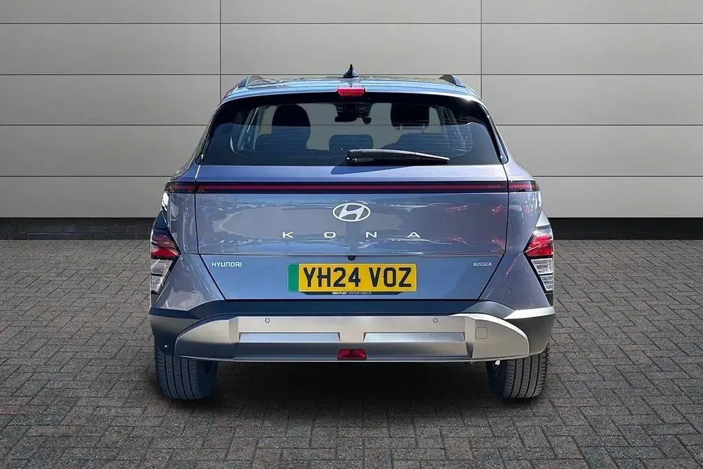 Used Hyundai Kona Advanced 2024 Blue SUV