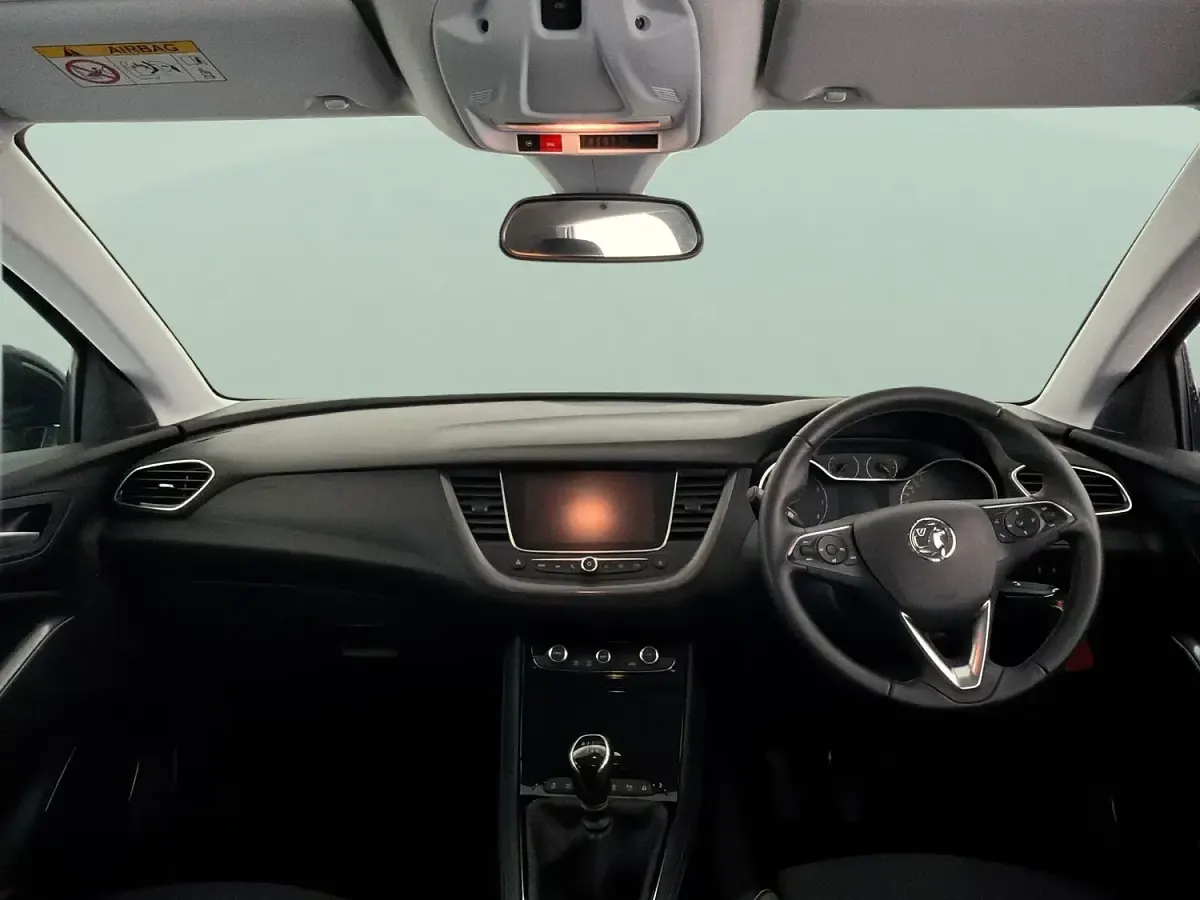 Used Vauxhall Grandland X SRi 130 HP (95 kW) 2021 Red SUV