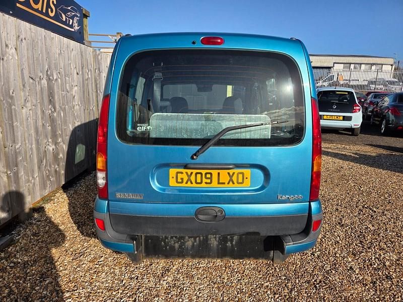 Used Renault Kangoo Expression 106 HP (77 kW) 2009 Blue MPV